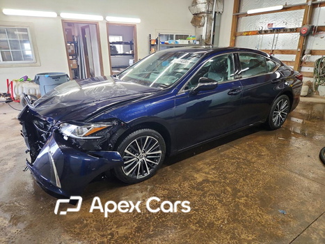 Lexus ES 2023 - Image 1 of 13