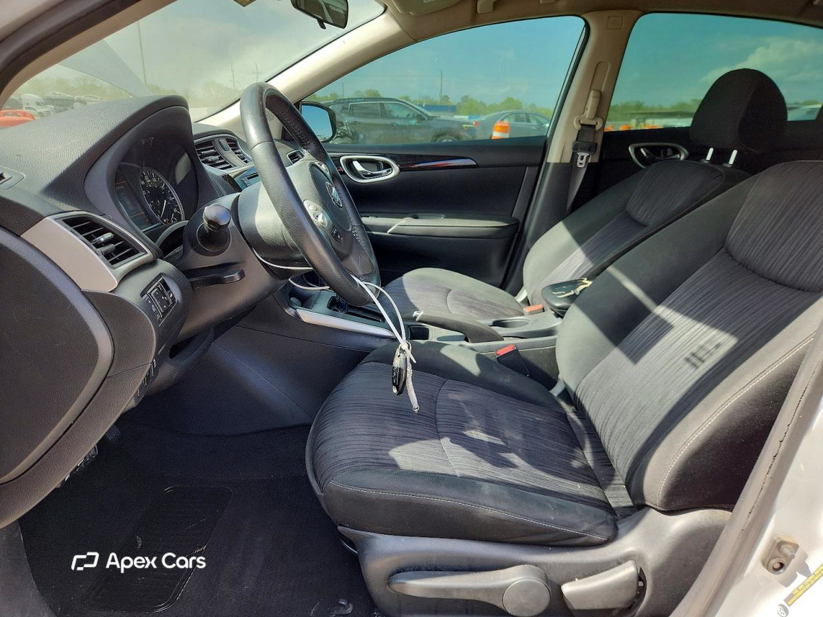 Nissan Sentra 2019
