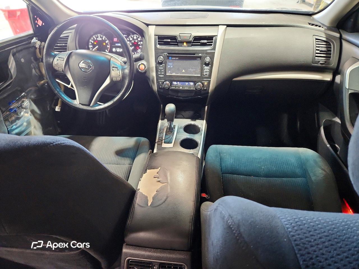 Nissan Altima 2015