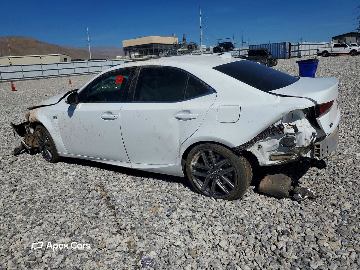 Lexus IS 2018