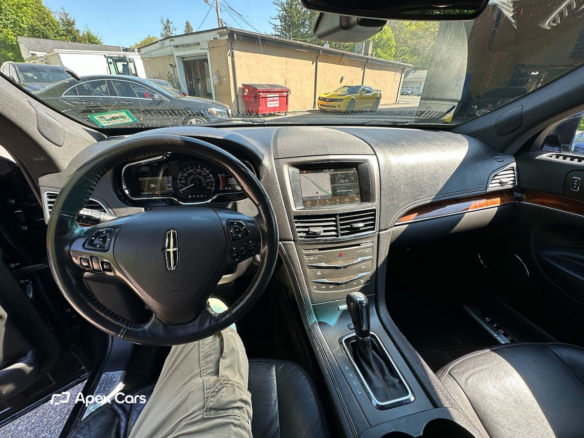 Lincoln MKT 2018