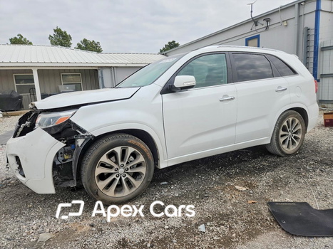 Kia Sorento 2015 - Image 1 of 14
