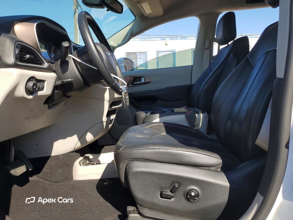 Chrysler Pacifica 2017