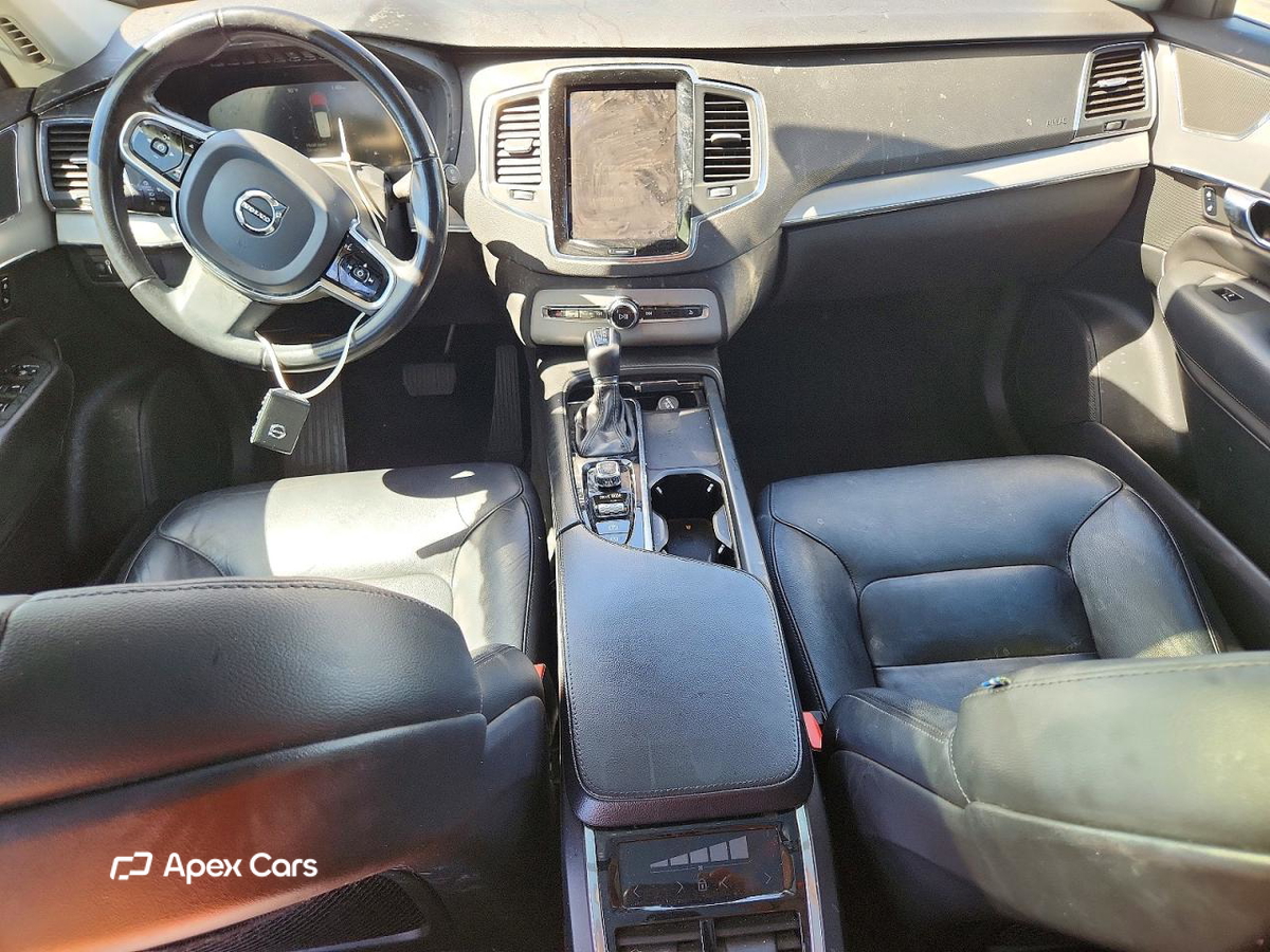 Volvo XC90 2021