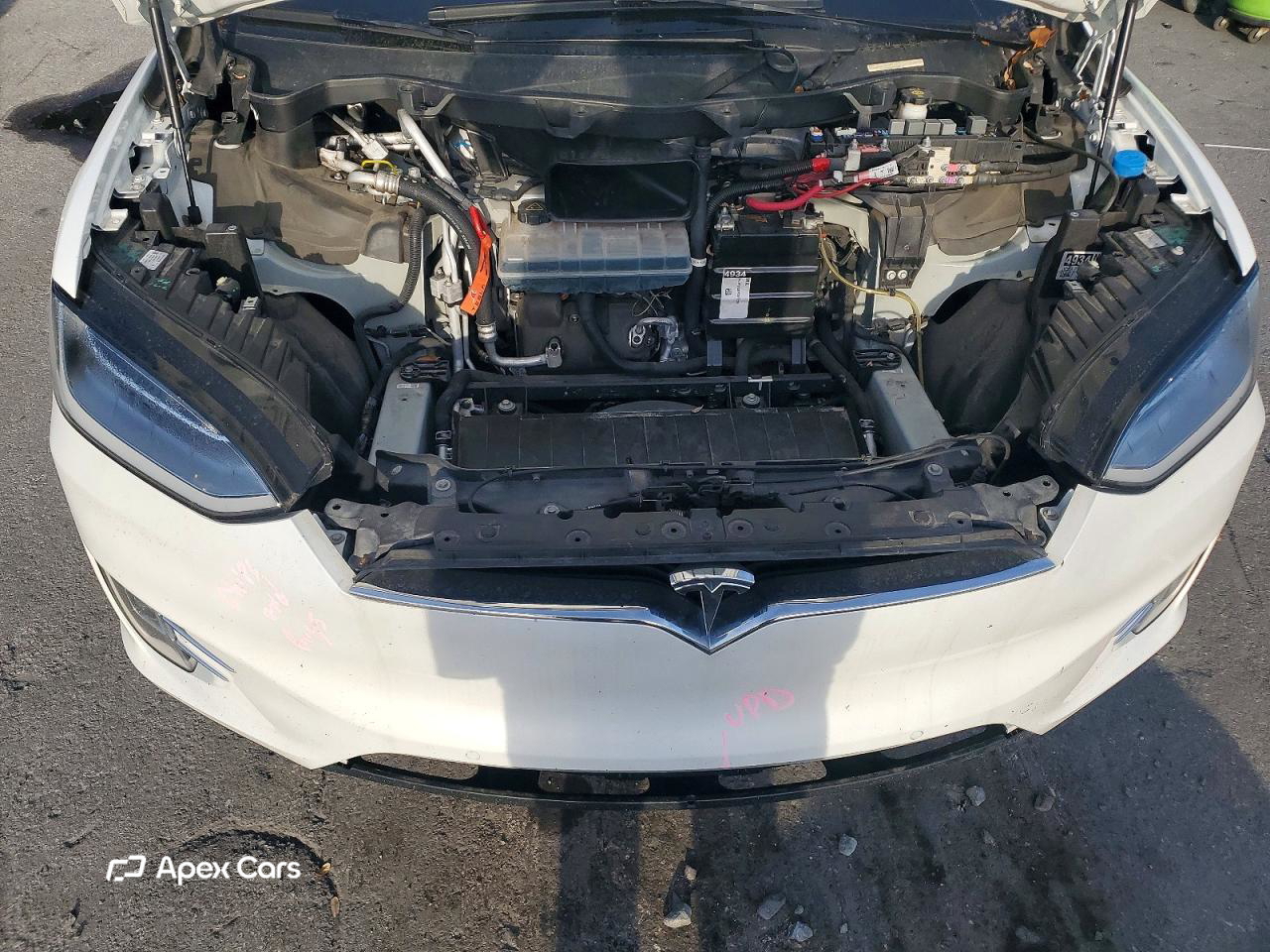 Tesla Model X 2016