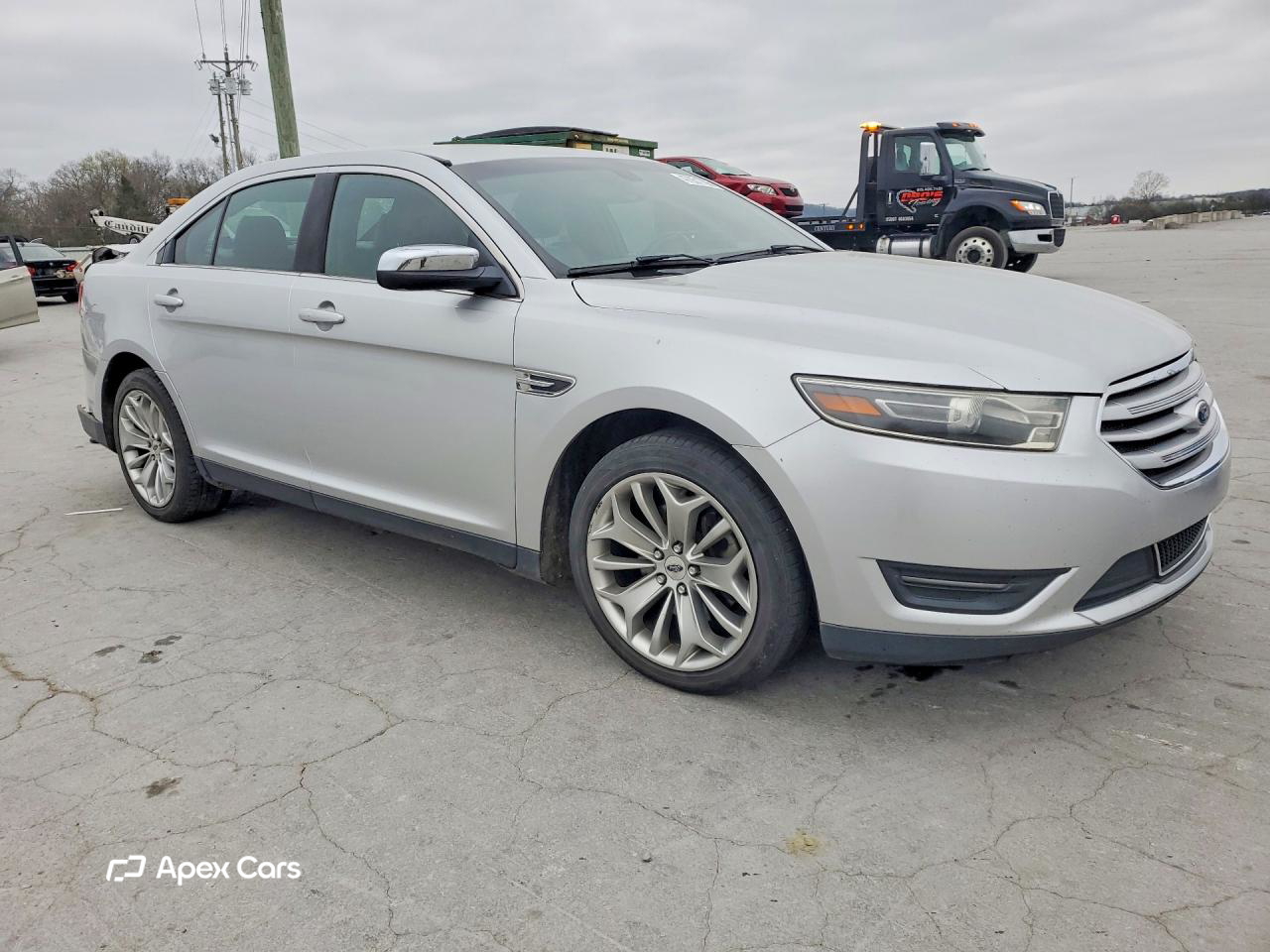 Ford Taurus 2015