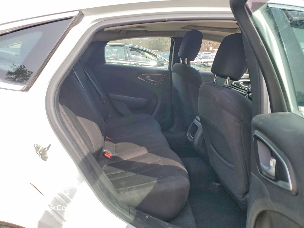Chrysler 200 2015