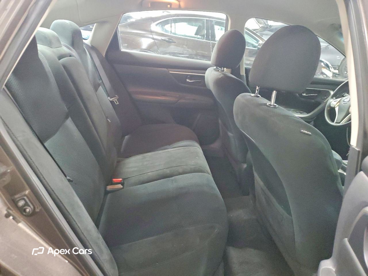 Nissan Altima 2015