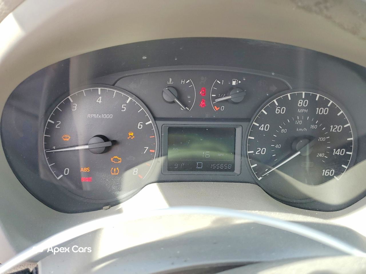 Nissan Sentra 2014