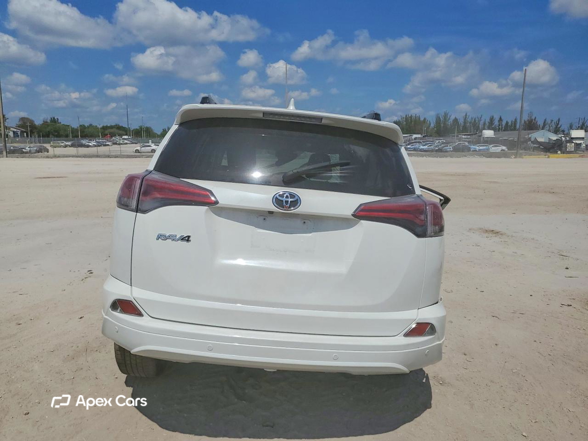 Toyota RAV 4 2017