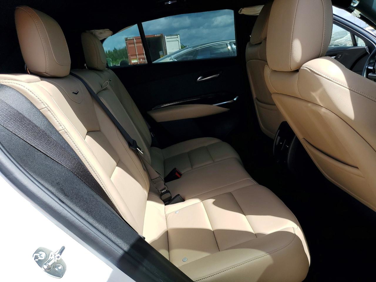 Cadillac XT4 2024
