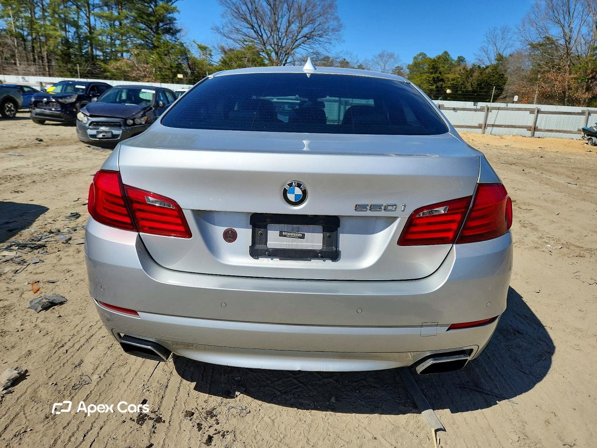 BMW Series 5 2012