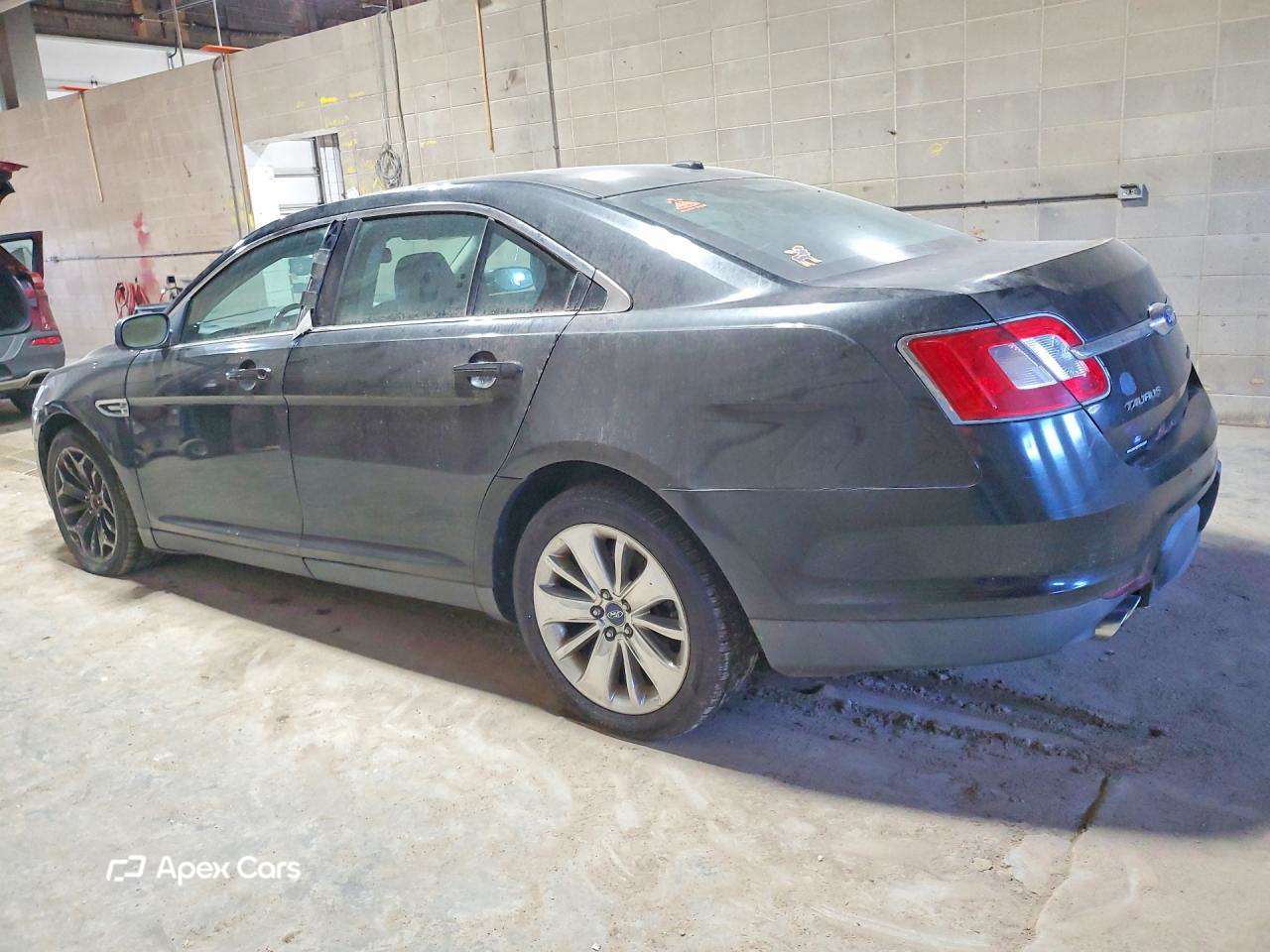 Ford Taurus 2011