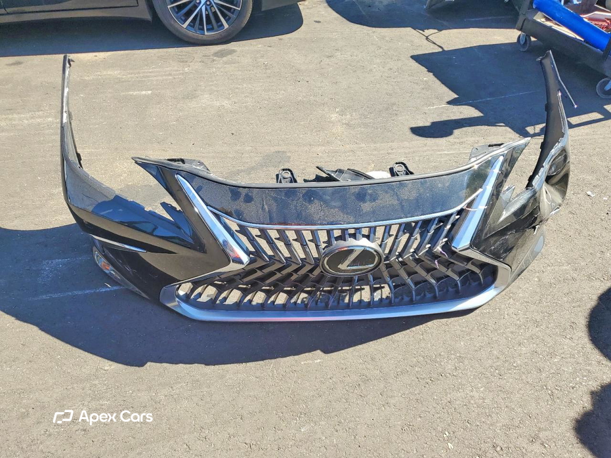 Lexus ES 2024