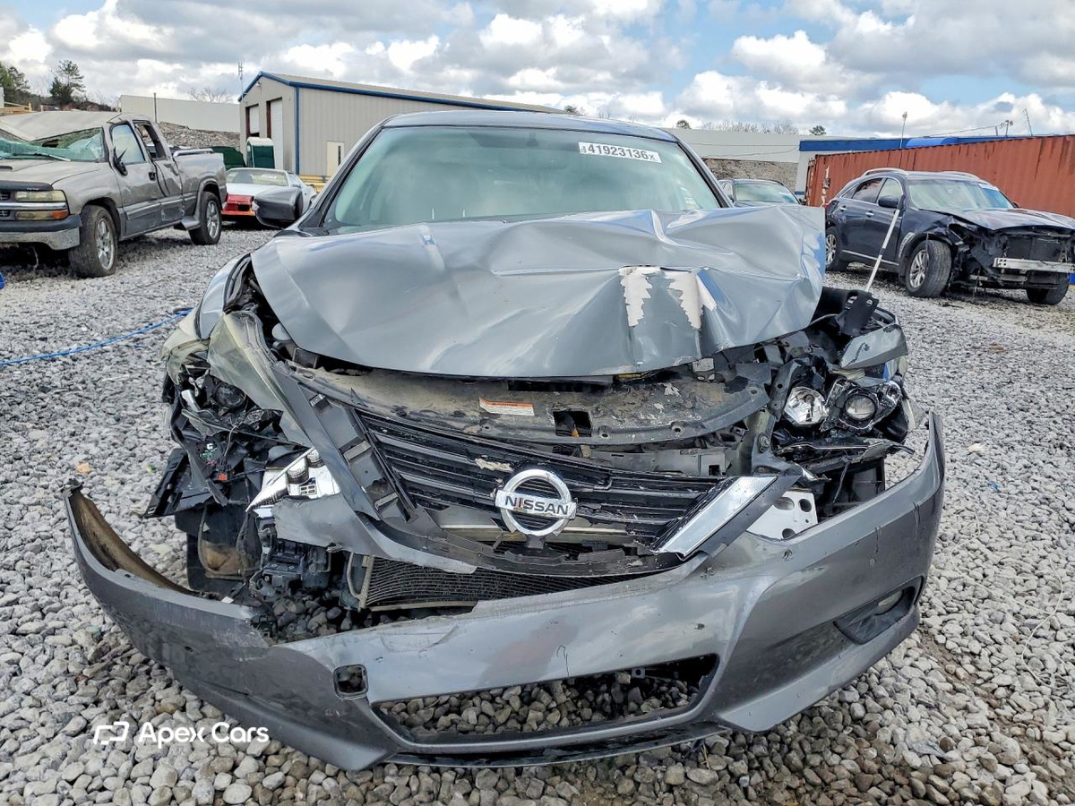 Nissan Altima 2017
