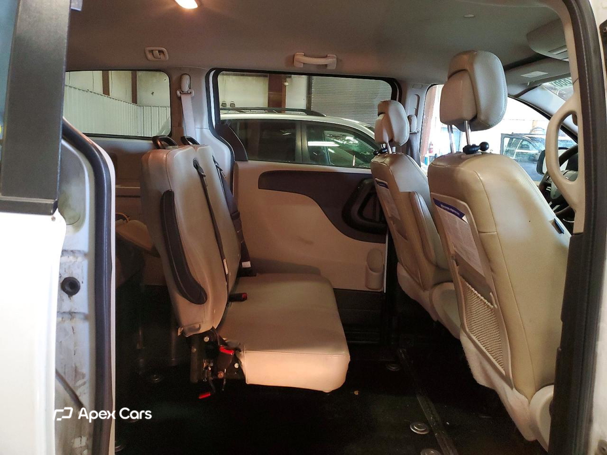 Dodge Caravan 2019