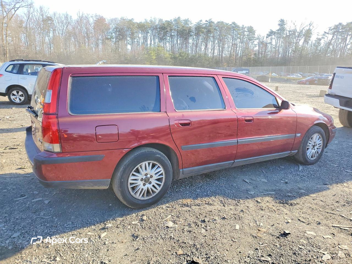 Volvo V70 2004