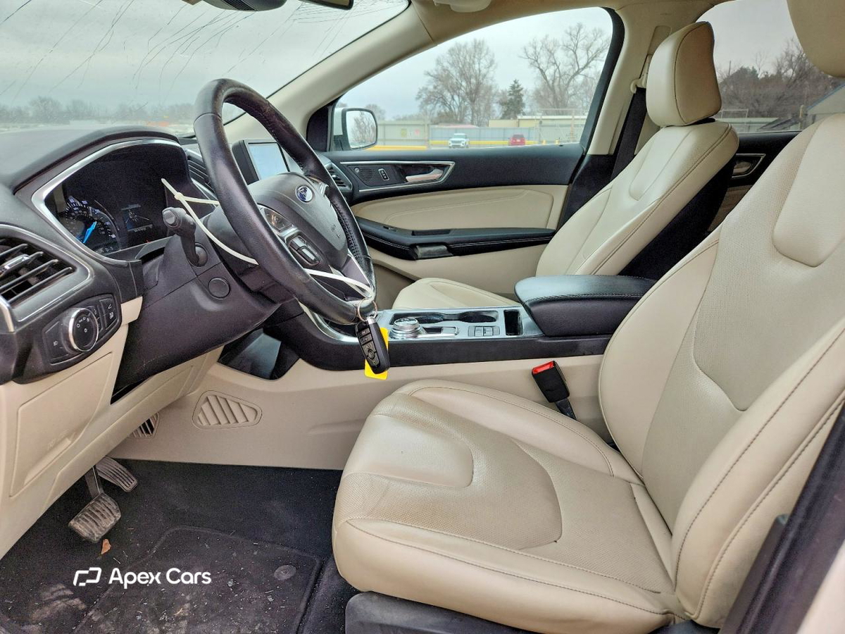 Ford Edge 2021