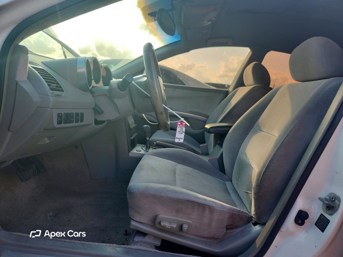 Nissan Maxima 2005