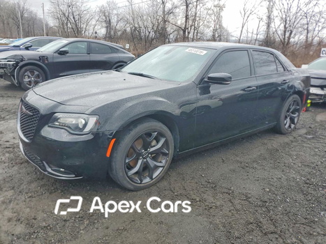 Chrysler 300 2023 - Image 1 of 12