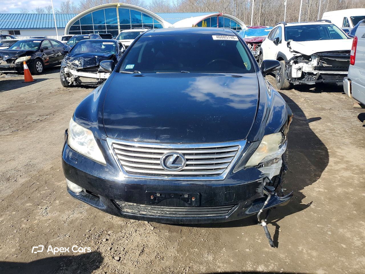 Lexus LS 2011