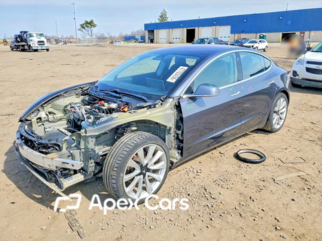 Tesla Model 3 2018 - Zdjęcie 1 z 13