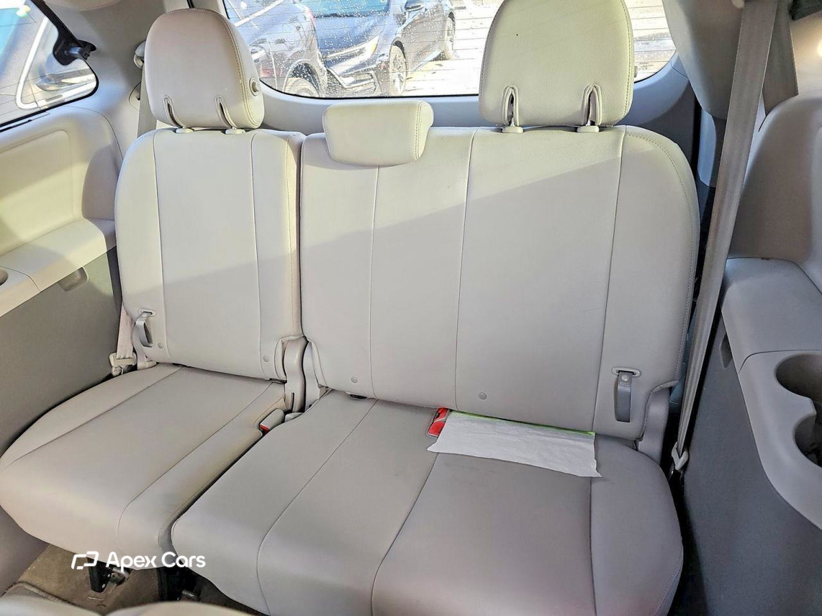 Toyota Sienna 2018