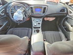 Chrysler 200 2016