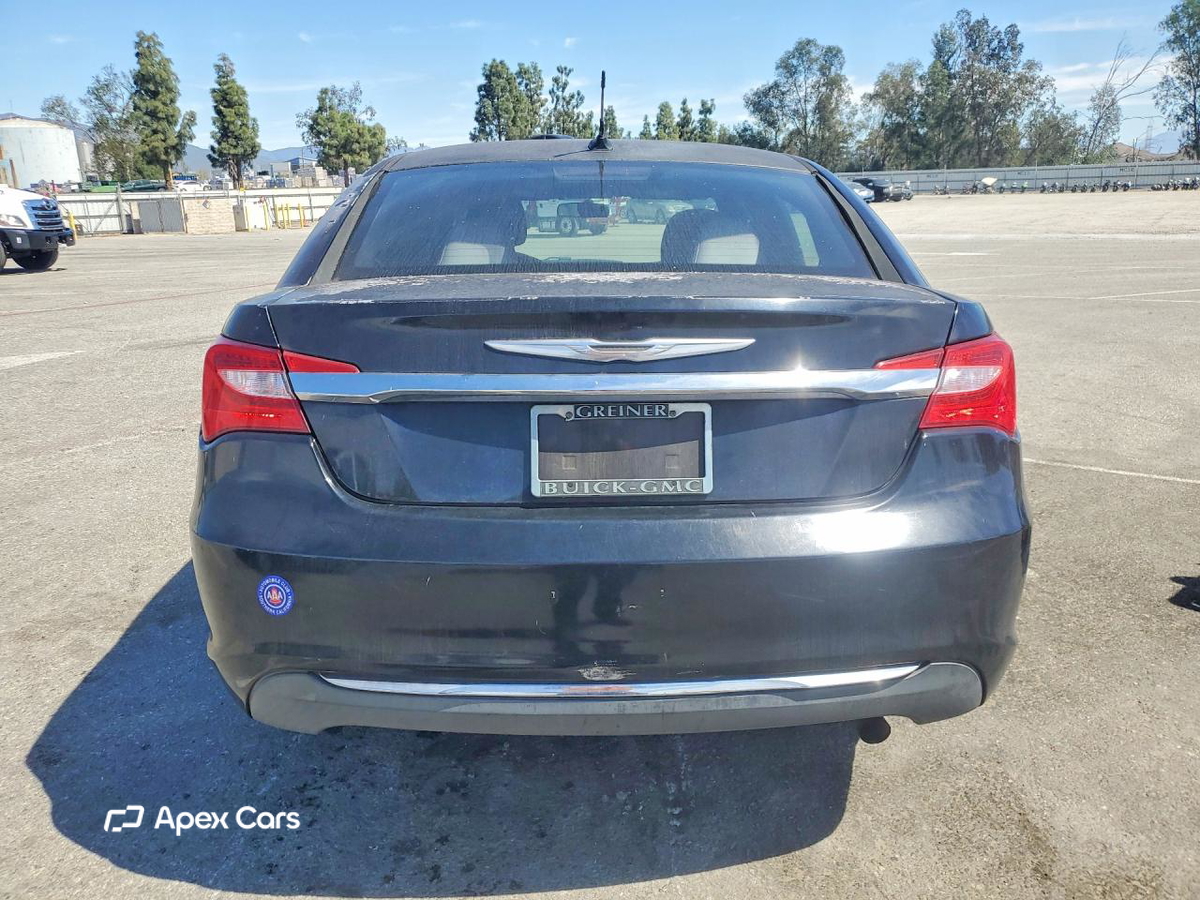 Chrysler 200 2013