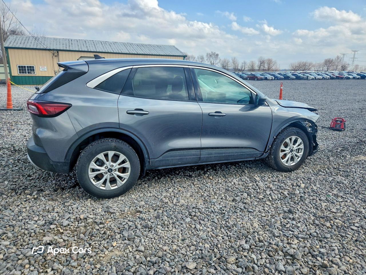 Ford Escape 2024