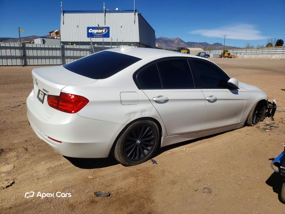 BMW Series 3 2014