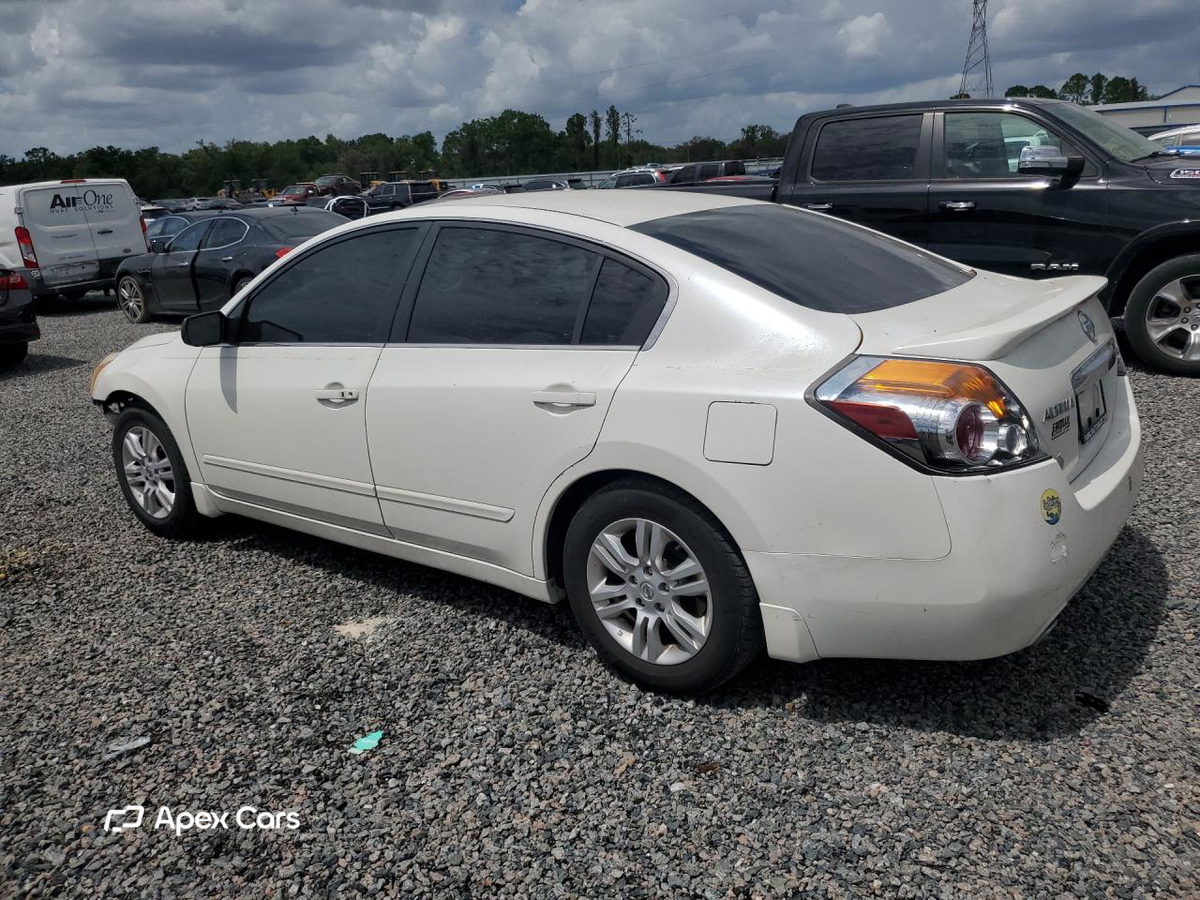 Nissan Altima 2011