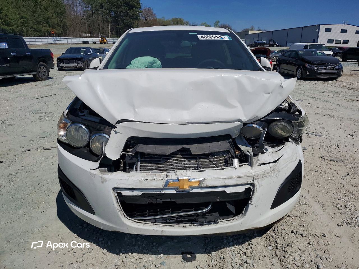 Chevrolet Sonic 2015