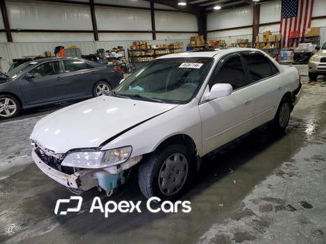 Honda Accord 2000 - Image 1 of 12