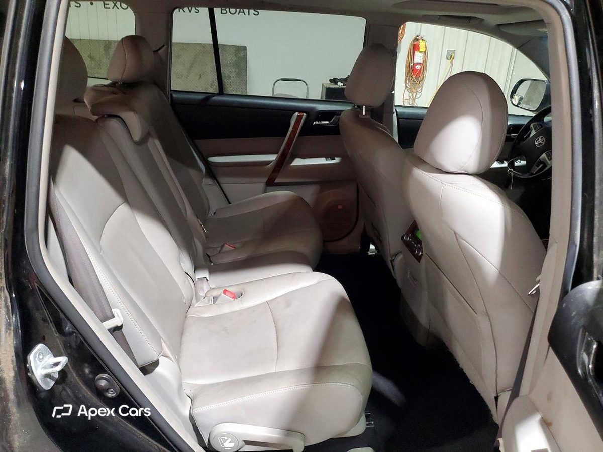 Toyota Highlander 2011