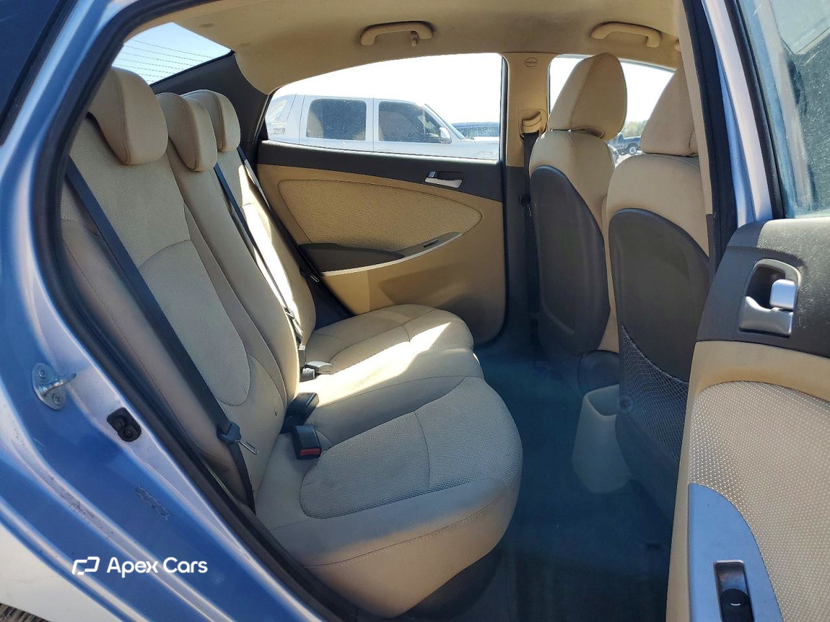 Hyundai Accent 2014