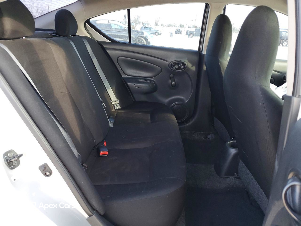Nissan Versa 2014