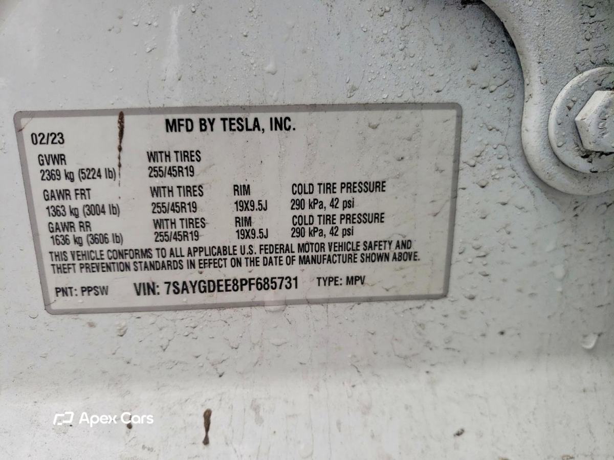 Tesla Model Y 2023