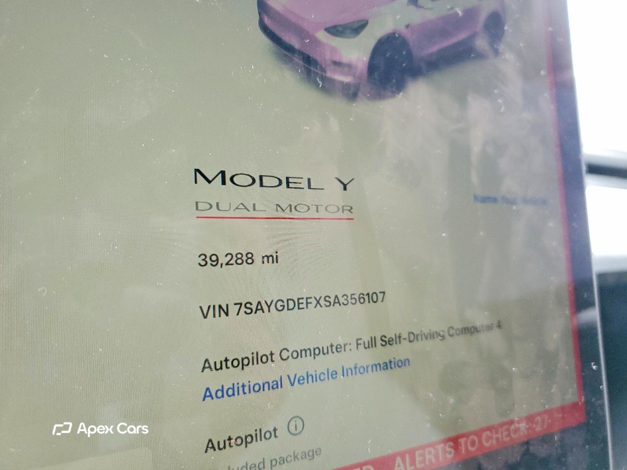 Tesla Model Y 2025