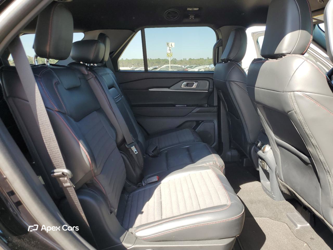Ford Explorer 2025