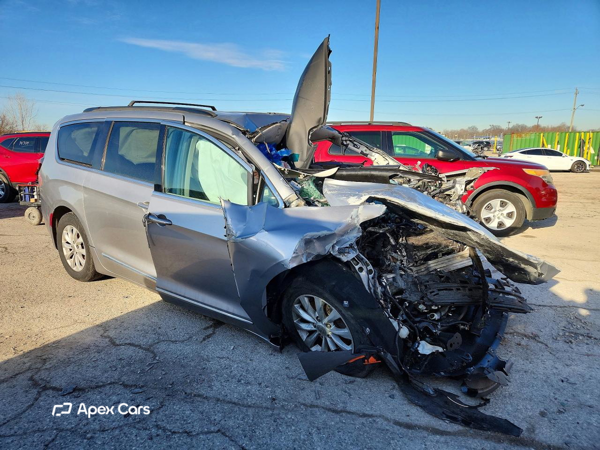Chrysler Pacifica 2017