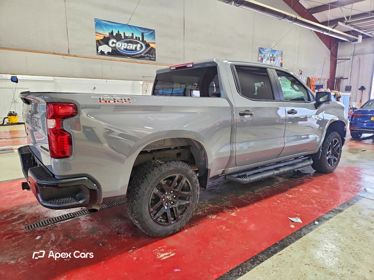 Chevrolet Silverado 2024