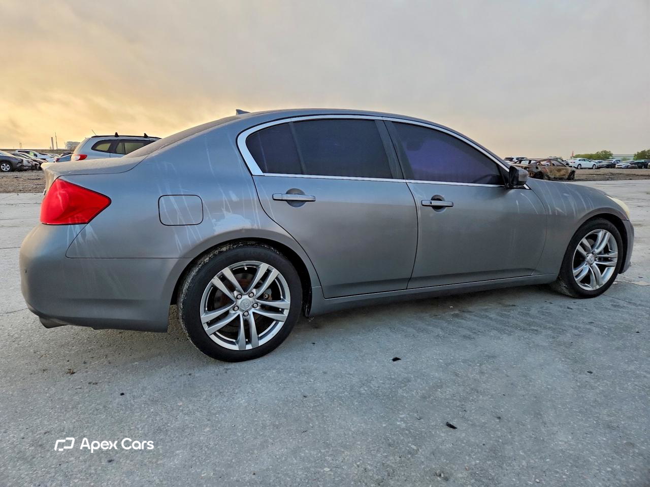 Infiniti G 2013