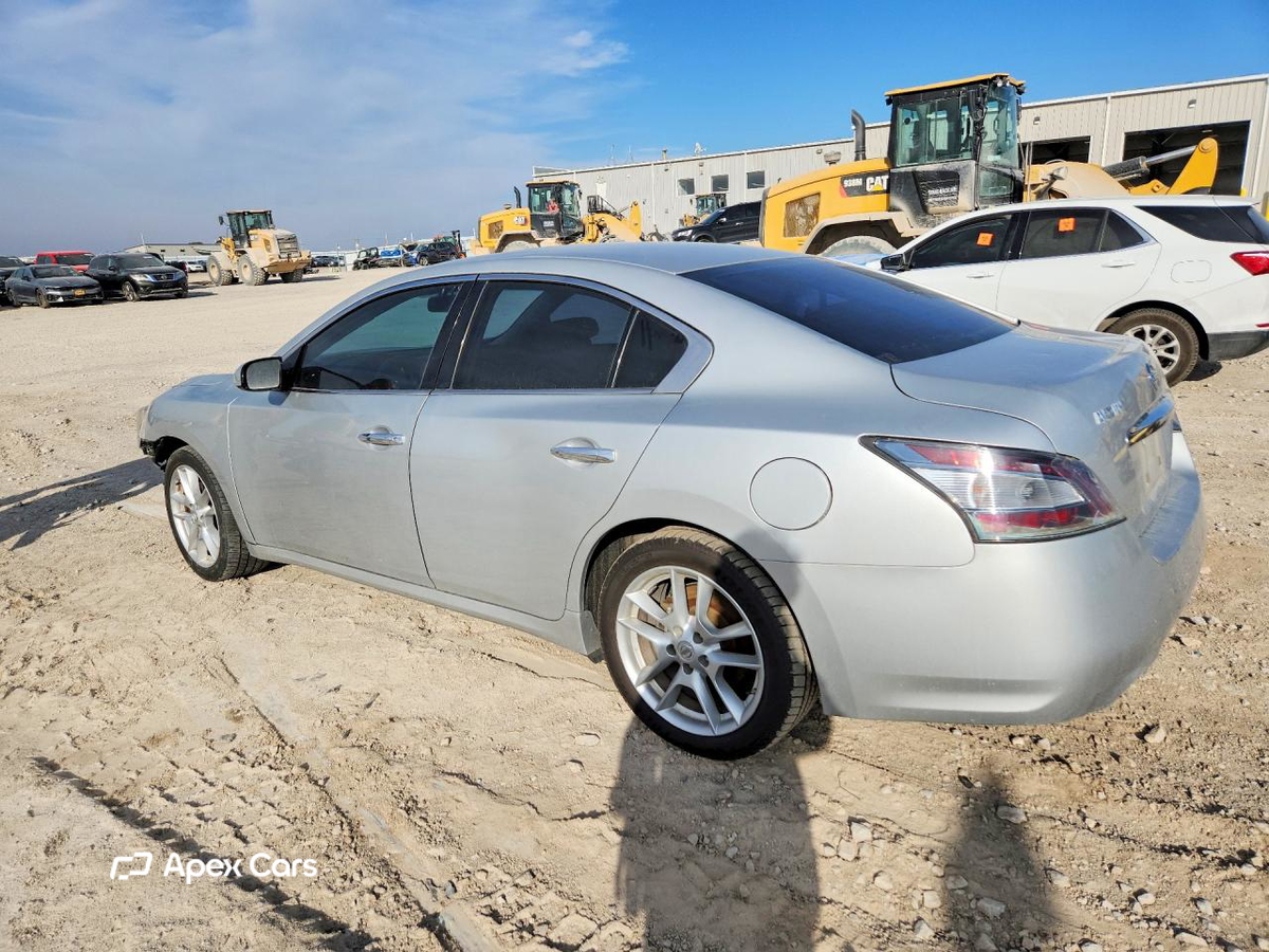 Nissan Maxima 2014