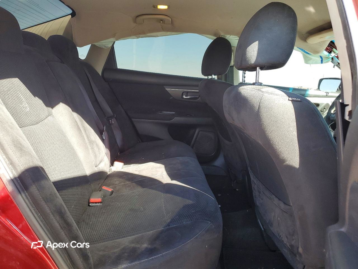 Nissan Altima 2015