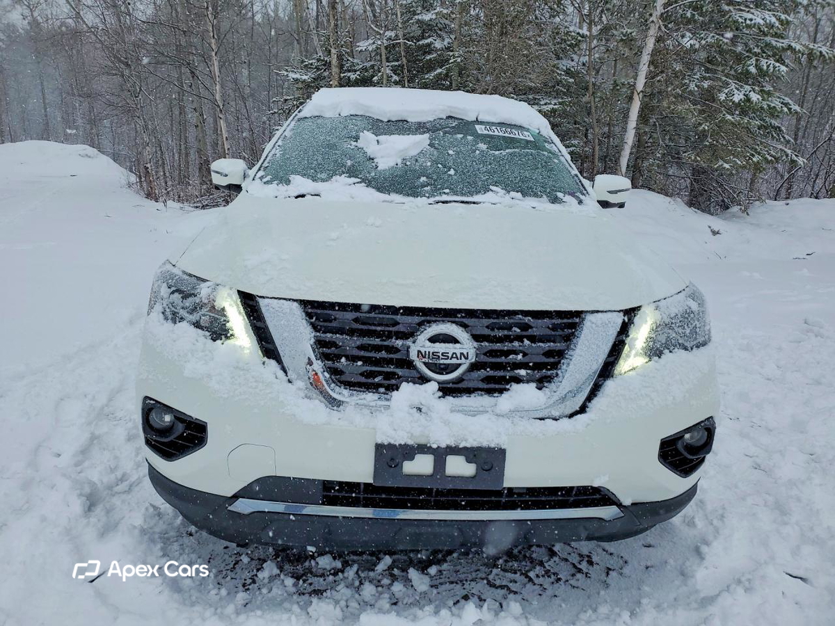 Nissan Pathfinder 2018