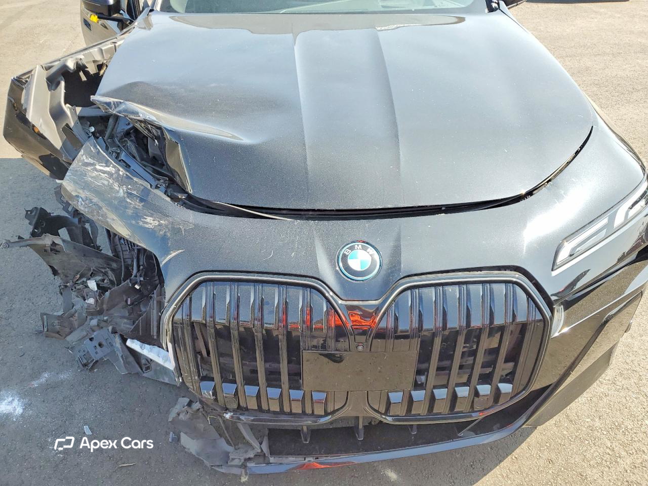 BMW i7 2024