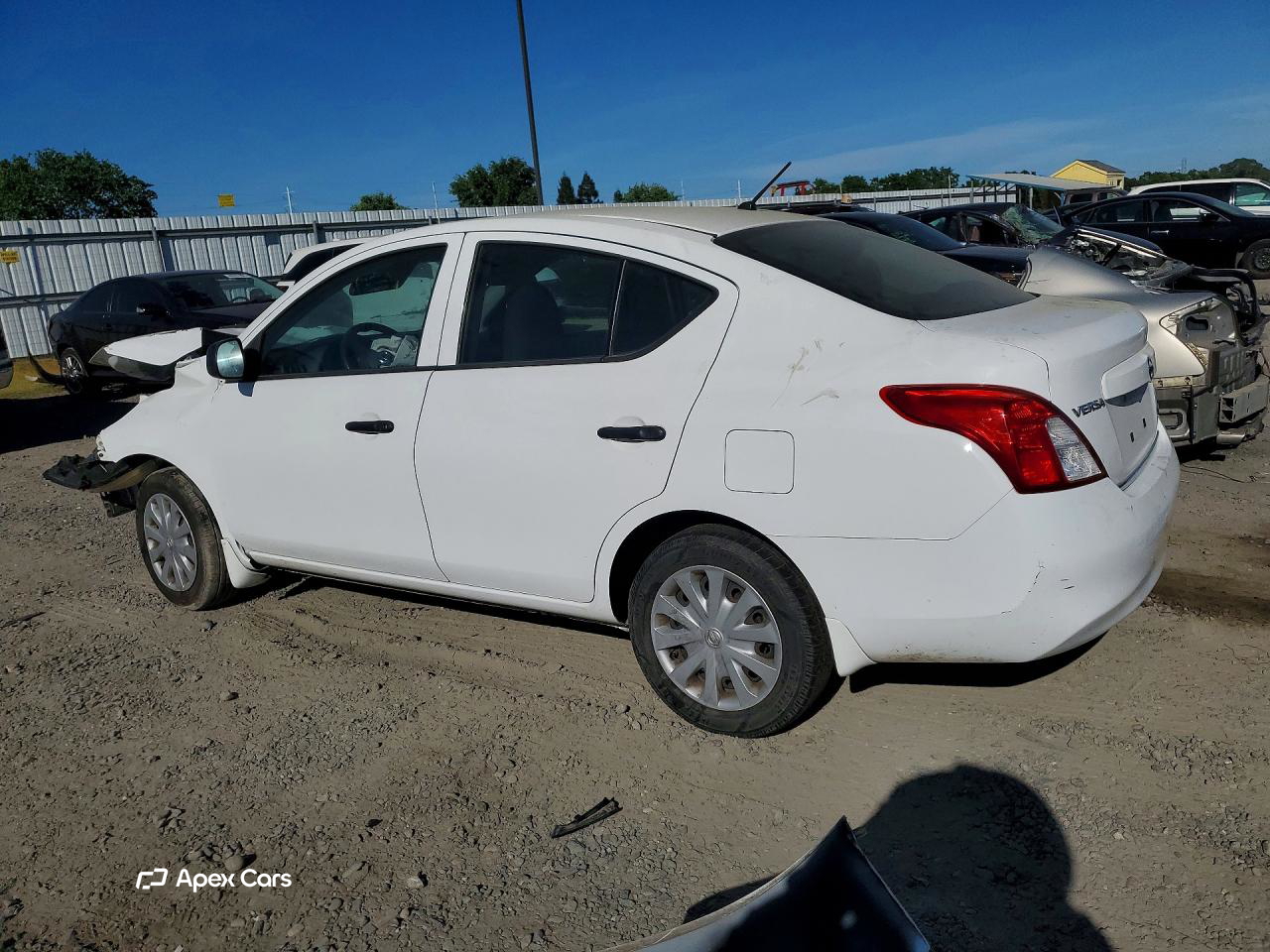 Nissan Versa 2012
