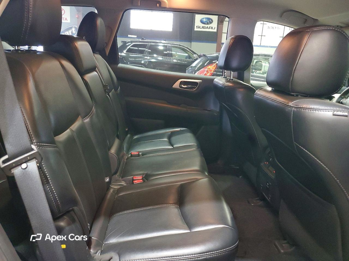 Nissan Pathfinder 2017