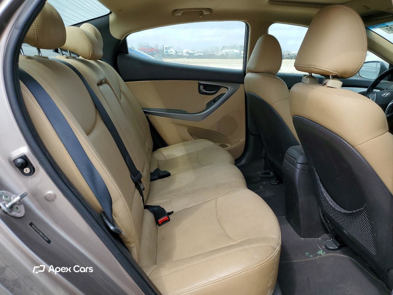 Hyundai Elantra 2011